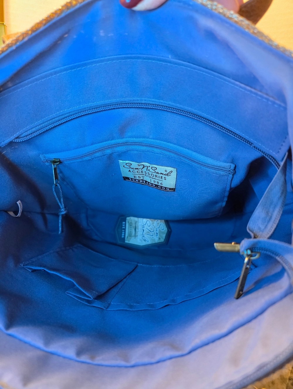 SALE!! Striped Blue & Tan Woven Straw Tote Bag with Shark Charm  NWT - Picture 4 of 8